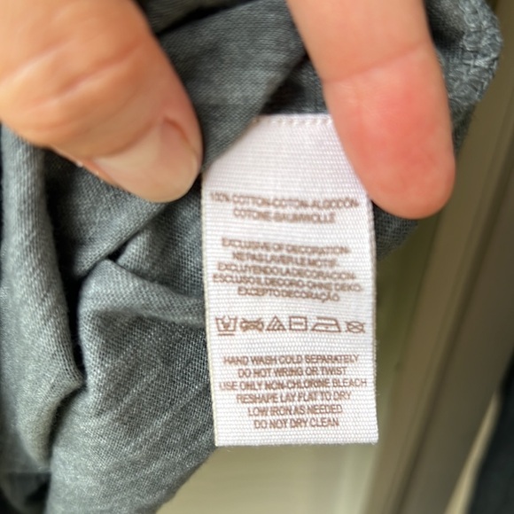 Free People Elevated Basic Gray Sequin Henley Top Blouse. Closet Staple. Sz S. - Picture 5 of 7